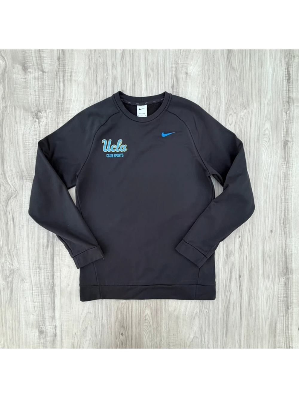 Nike UCLA Club Sports sweatshirt - Women’s